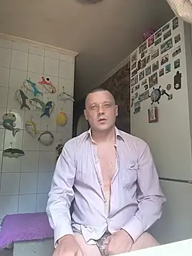 Show modela DanielOhCool na web-kameri