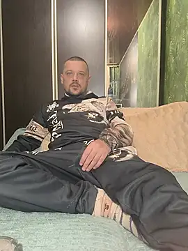 DanielOhCool élő XXX-chatje