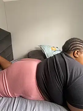 Pertunjukan Kamera Web MissLola27