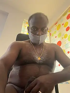 Show de strongguyindia na webcam