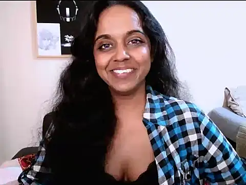 Chatroom XXX en direct de Ria_42