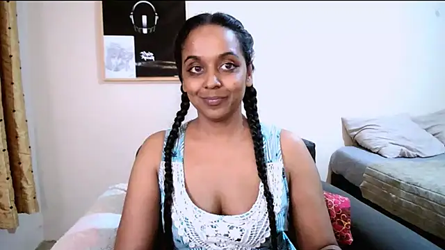 Ria_42's Live XXX Chat