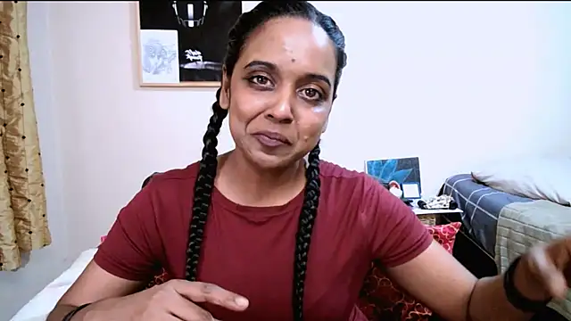 Czat XXX na żywo – Ria_42