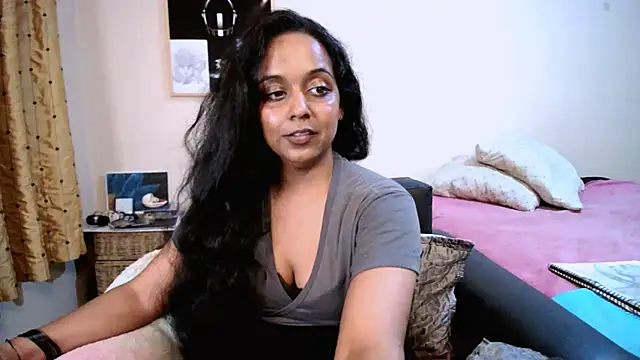 Ria_42's Live XXX Chat