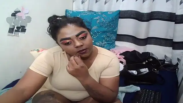 Indian_FireXX Live XXX-Chat