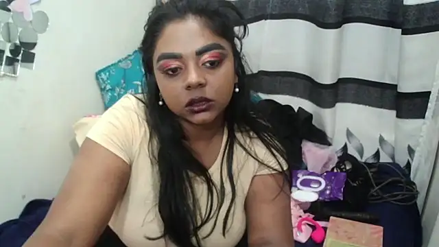 Indian_FireXX: онлайн-секс-чат