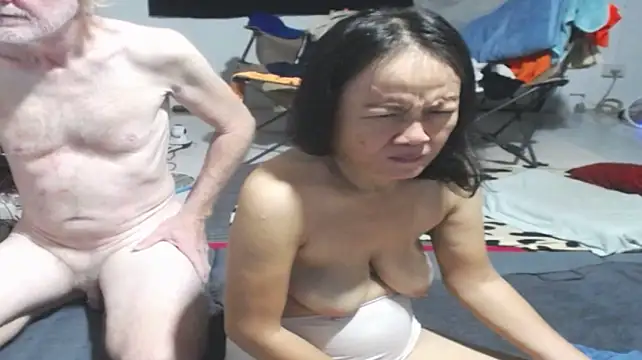 1CuteAndSexy69 Pertunjukan Webcam