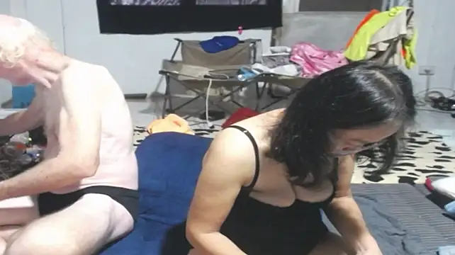 1CuteAndSexy69n Webbikameraesitys