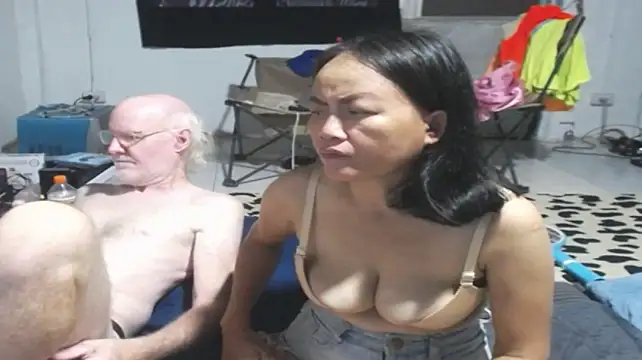 1CuteAndSexy69 Шоу с уебкамера