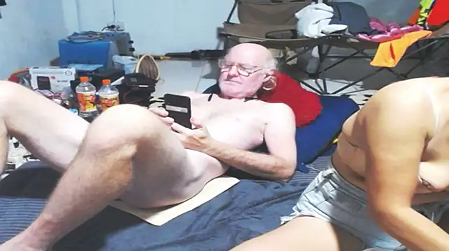 Chat XXX en directo de 1CuteAndSexy69
