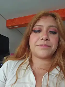 Chatroom XXX en direct de -TheCatCrazy-