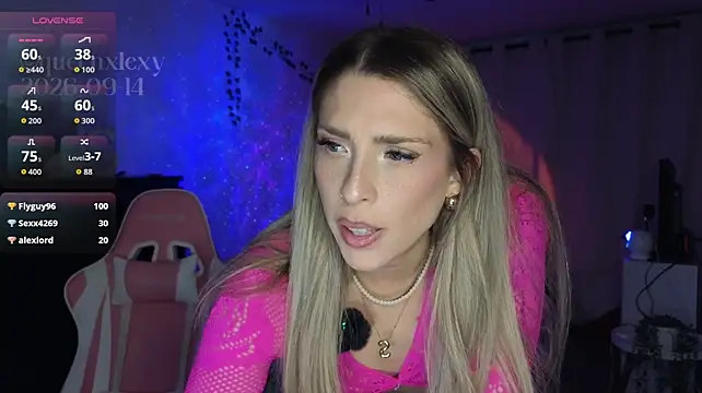Živý XXX chat queenxlexy