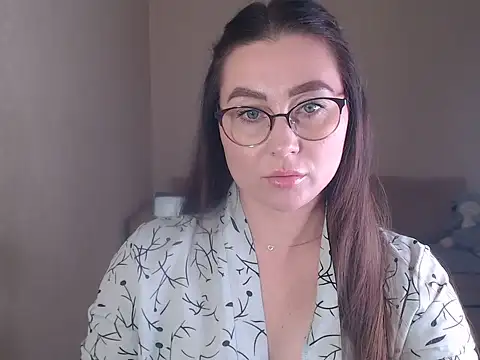 marishaarimova XXX чат на живо
