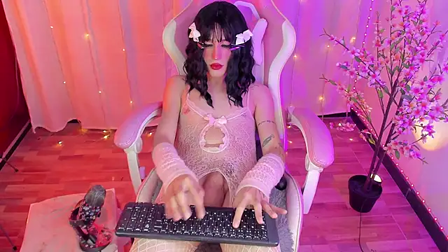 Pinkyrosse Show in webcam