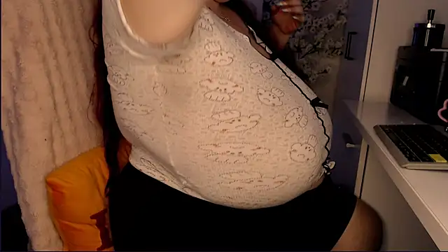 SilkQueenn's Webcam Show
