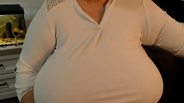 Вебкам-шоу SilkQueenn