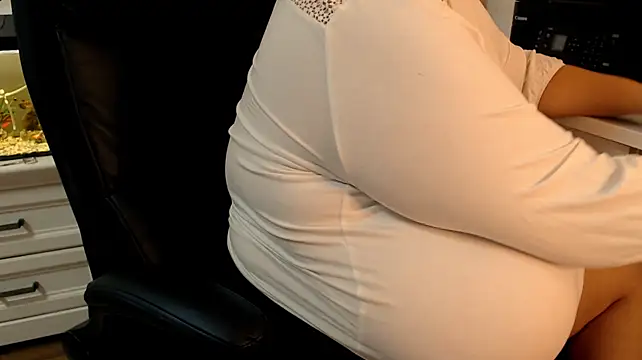 SilkQueenn 网络视讯表演