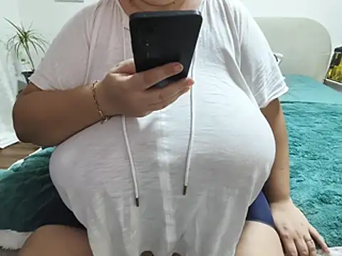 SilkQueenn's Webcam Show