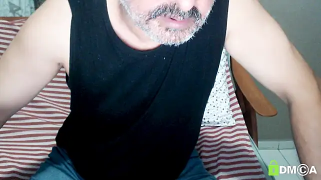 عرض كام LiONTURK