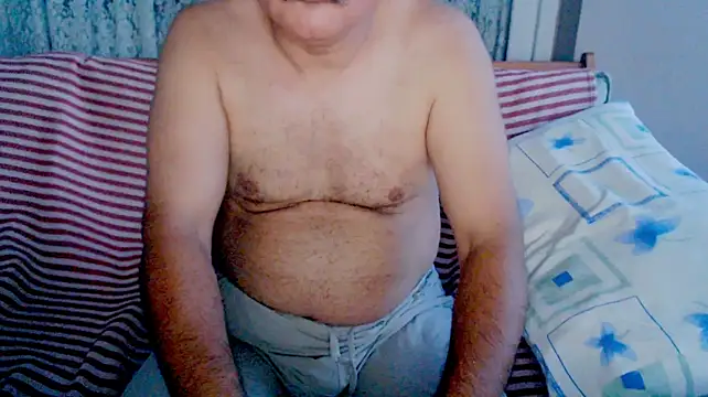 عرض كام LiONTURK