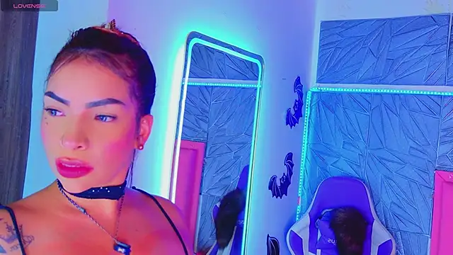 macasweet Adlı Modelin Canlı XXX Sohbeti