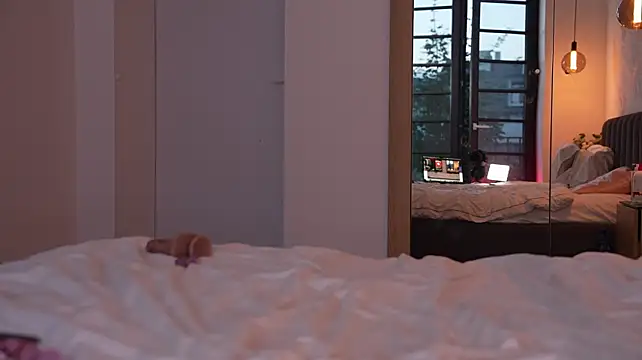 Chat +18 de ibiddi ao vivo