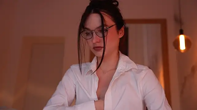 XXX chat uživo modela ibiddi
