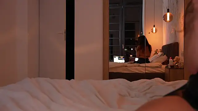 XXX chat uživo modela ibiddi