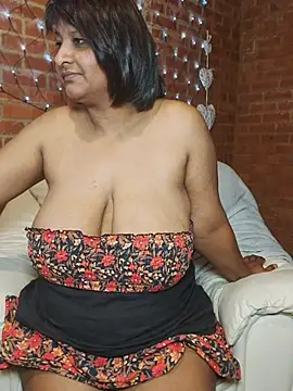Czat XXX na żywo – Lilybanx