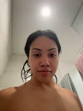 Show modela babymalaya na web-kameri