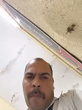 הופעת וובקאם של Vickyrajput009