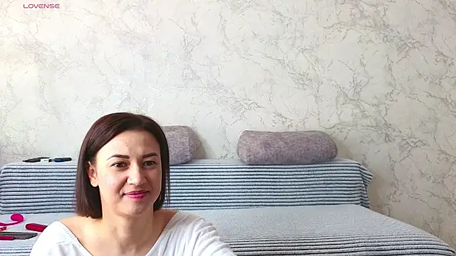 XXX chat uživo modela Helen198705
