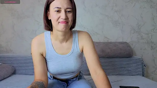 Helen198705 Adlı Modelin Canlı XXX Sohbeti