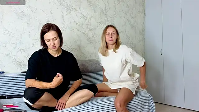 Helen198705 Show in webcam