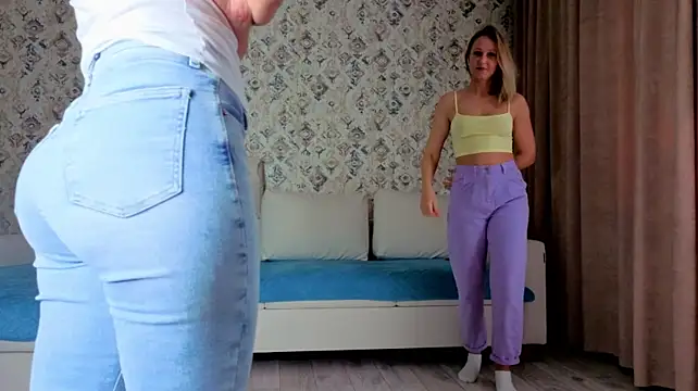 Helen198705's Live XXX Chat