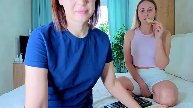 Helen198705's Webcam Show