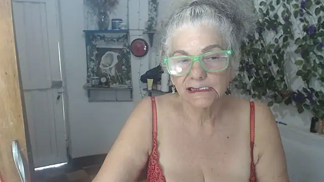 FunnyGrandman Webbikameraesitys