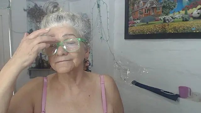 Show de FunnyGrandma na webcam