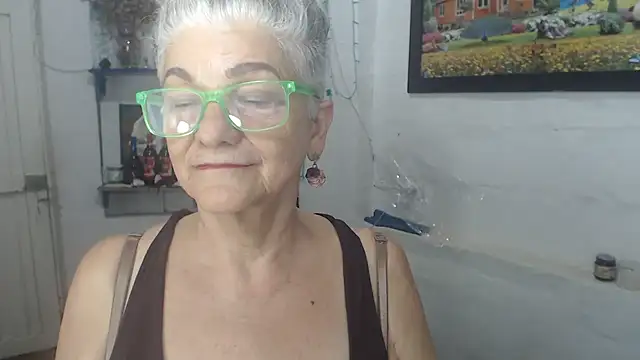 Show Webcam de FunnyGrandma