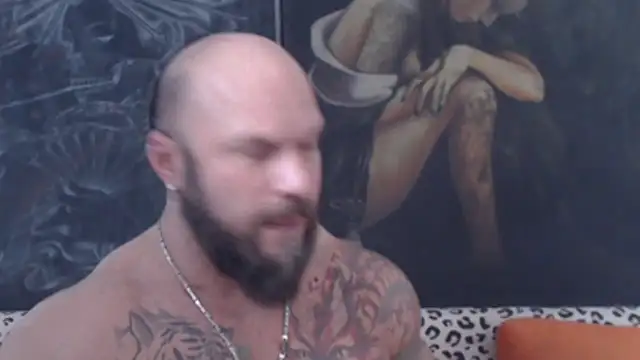 Pokazy przed kamerką – viking_30