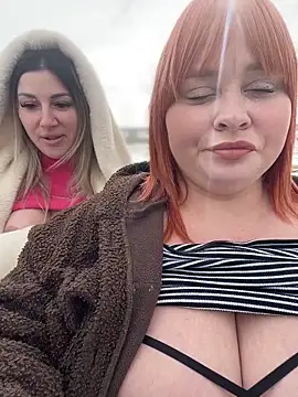 Show de SweetCuteGirls1023 na webcam