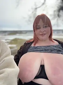 SweetCuteGirls1023's Webcam Show