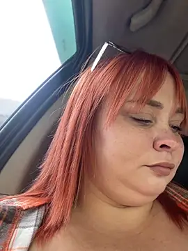 LadyDreams11 Show in webcam