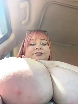LadyDreams11 Live XXX Chat