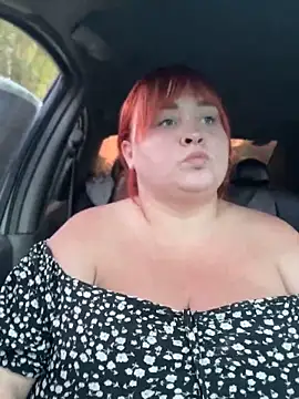 LadyDreams11: διαδικτυακό σόου στην κάμερα