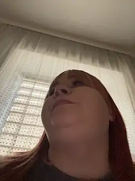 Show modela OdriBigBoobs7671 na web-kameri