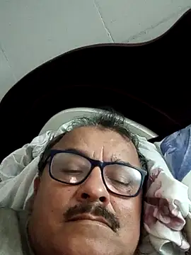 Show de Misterymem63 na webcam