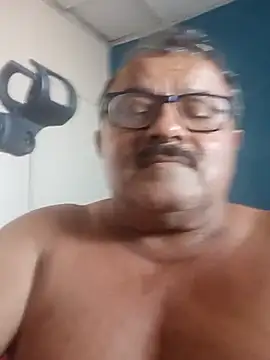 Misterymem63's Webcam Show