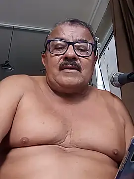 Show de Misterymem63 na webcam
