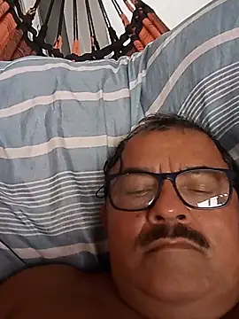 Misterymem63 webkamerás műsora